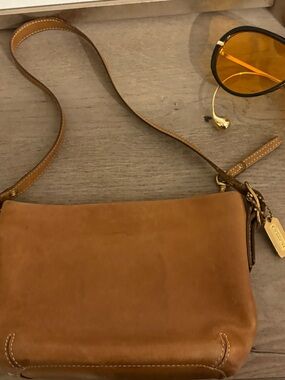 Vintage Coach Hampton Demi Tan Leather Mini Bag